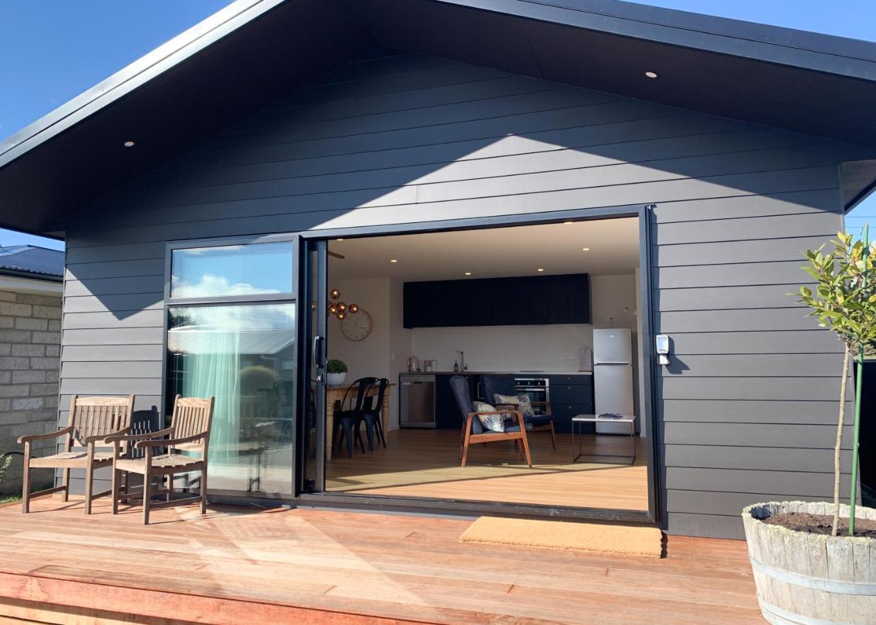 3 - Sunny Brand New House Villa Wanaka Exterior foto