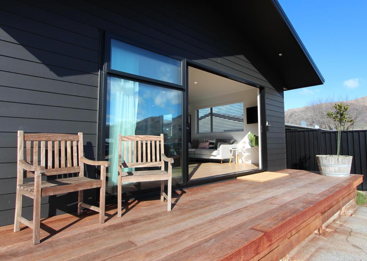 3 - Sunny Brand New House Villa Wanaka Exterior foto