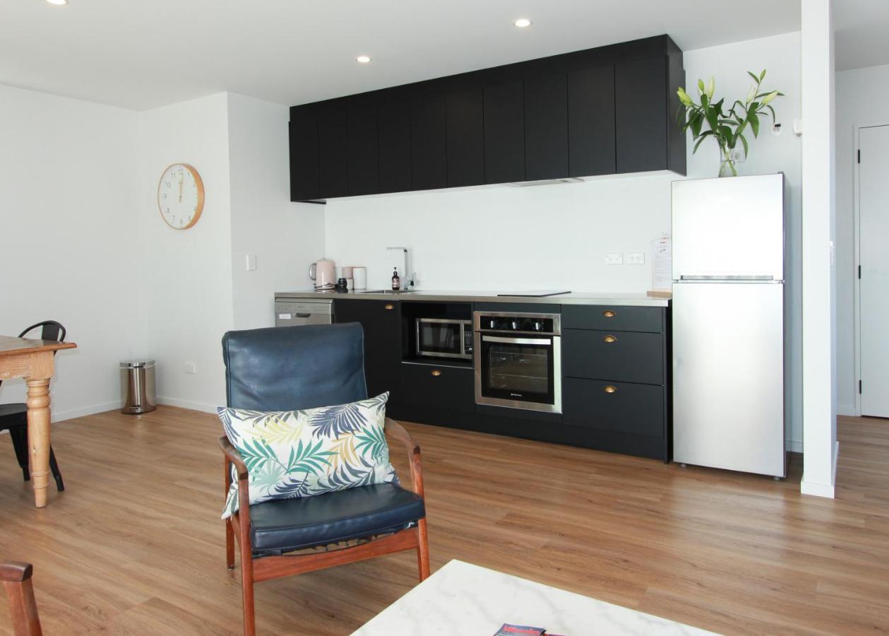 3 - Sunny Brand New House Villa Wanaka Exterior foto