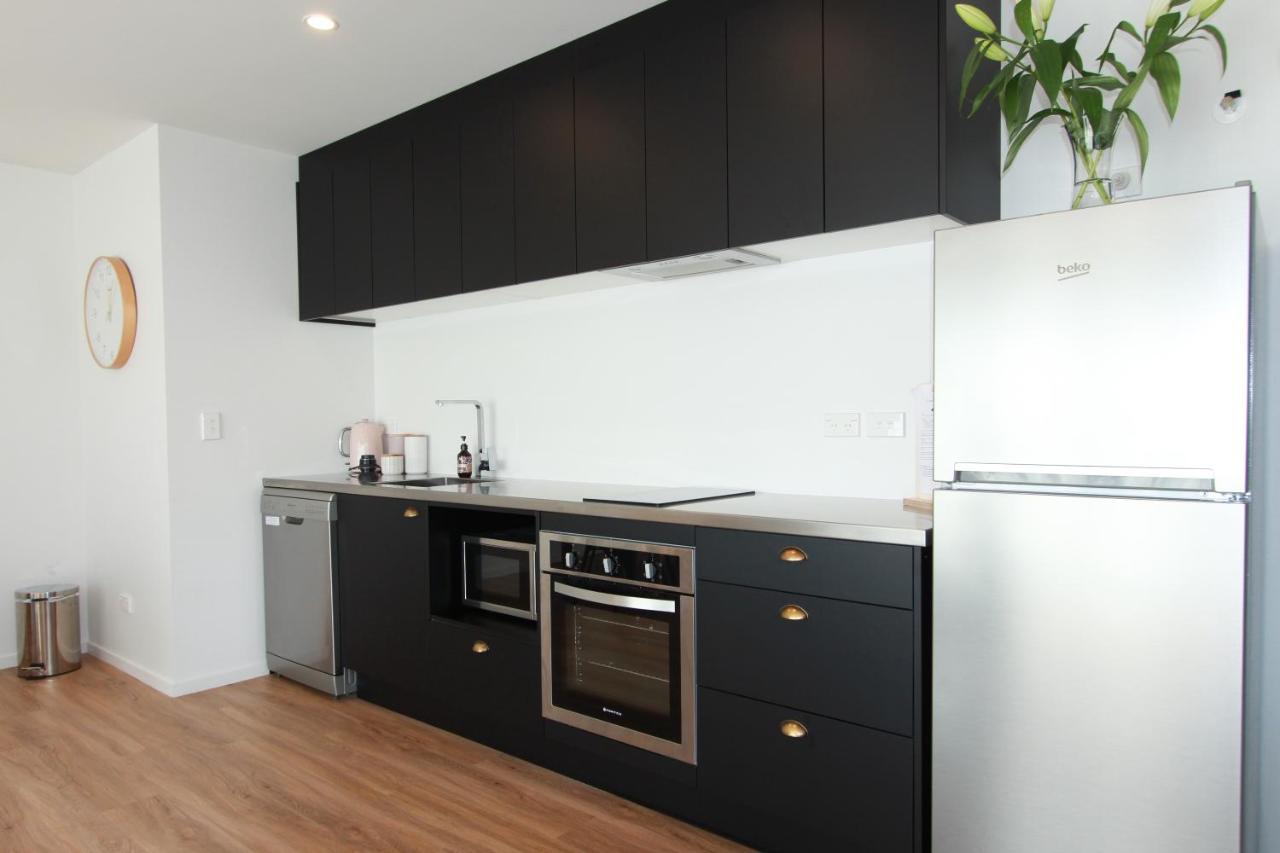 3 - Sunny Brand New House Villa Wanaka Exterior foto