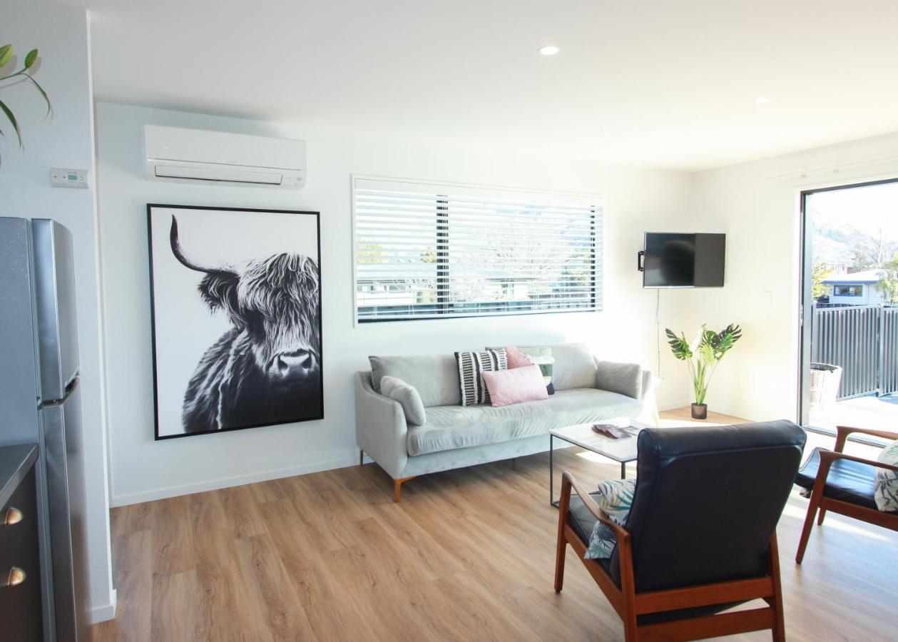 3 - Sunny Brand New House Villa Wanaka Exterior foto