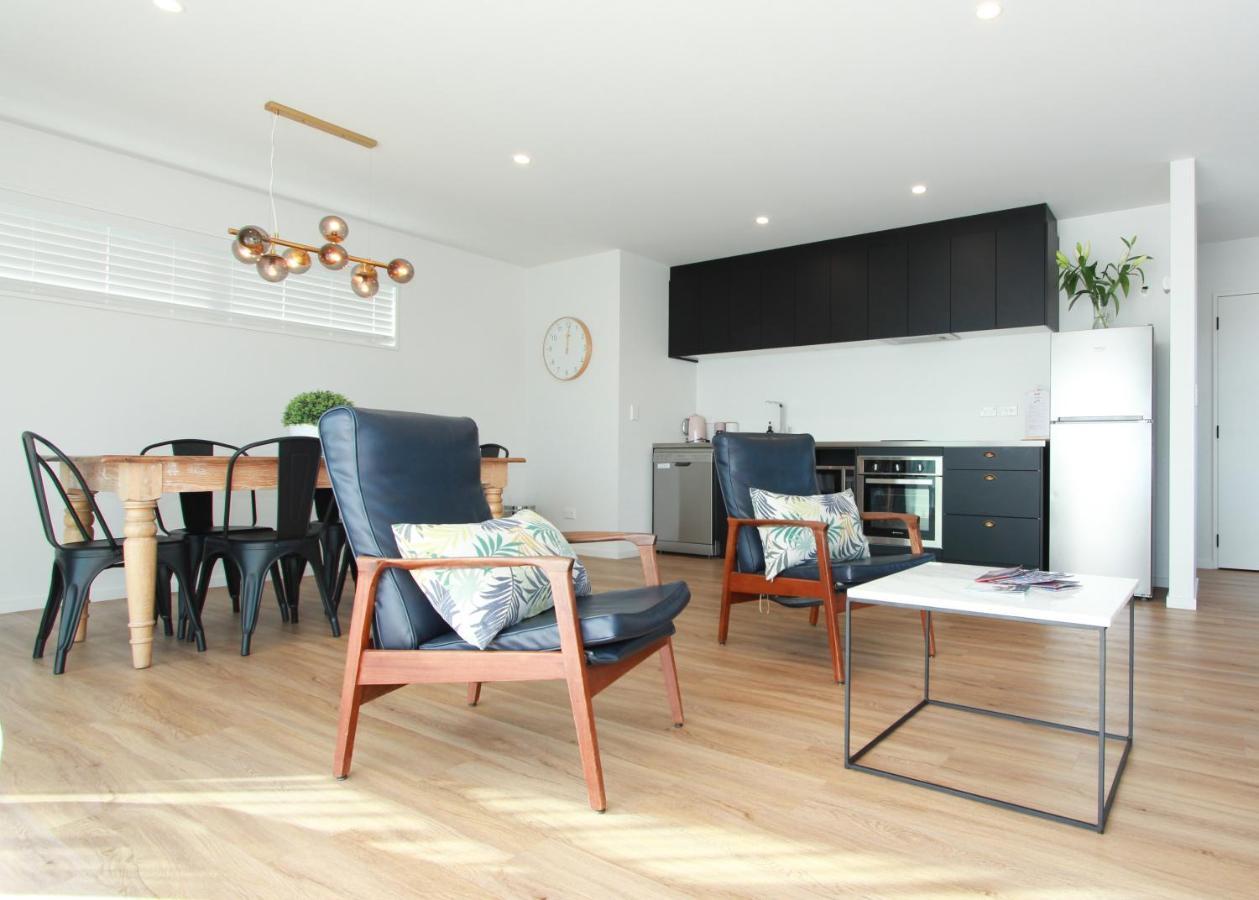 3 - Sunny Brand New House Villa Wanaka Exterior foto